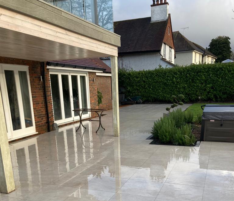 Jet washing Staines-upon-Thames