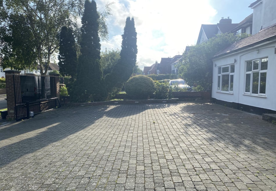 Jet Washing Frequently Answered Questions (FAQs) & HowTo Guide Jet Washing Frequently Answered Questions (FAQs) & HowTo Guide