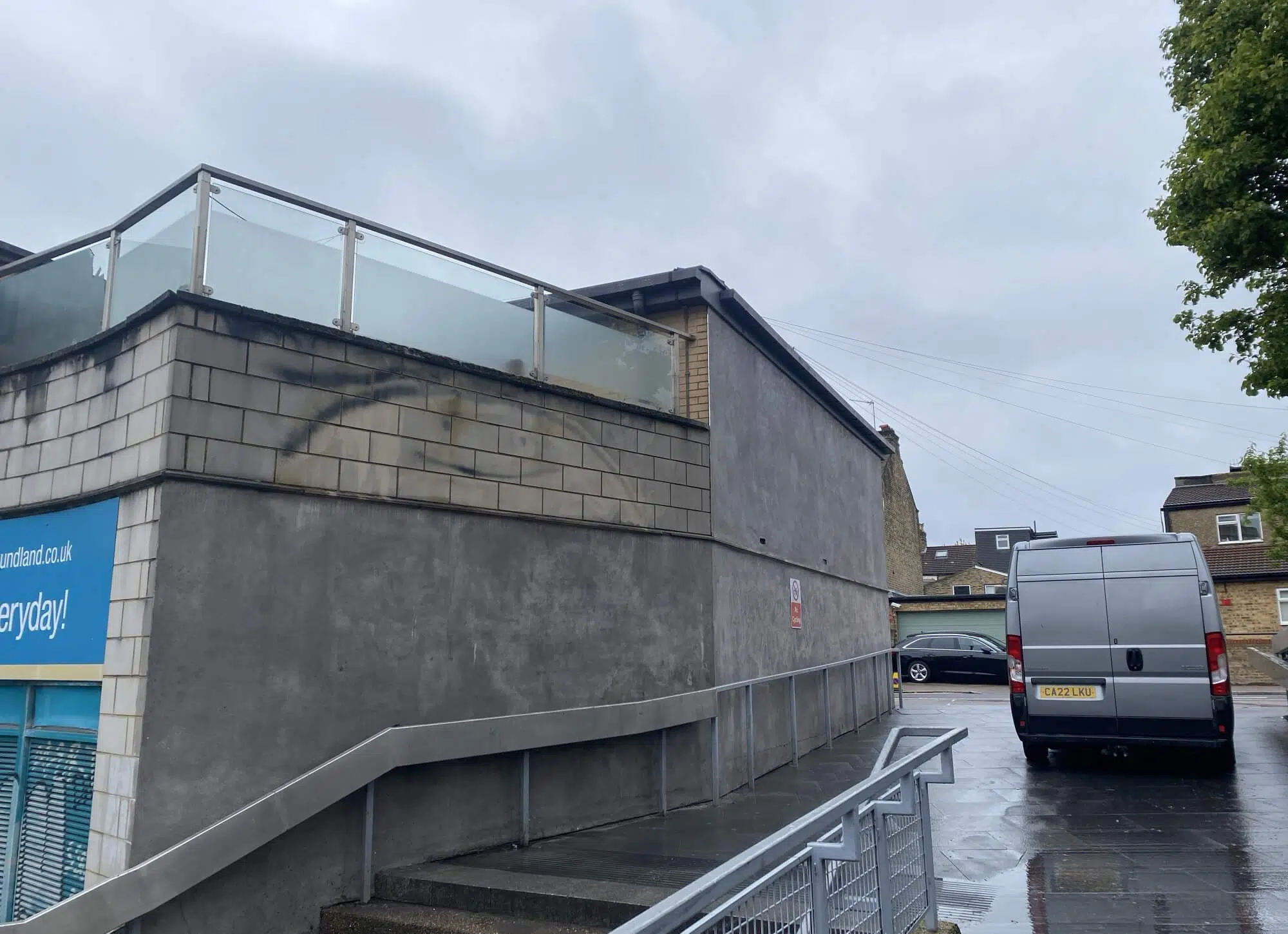 Professional exterior cleaning services in Farnham, Surrey.